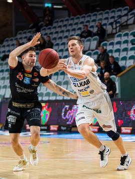 Borås Marek Klassen och Luleås Adam Rönnqvist