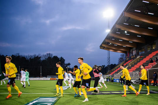 Jönköpings spelare gör entré