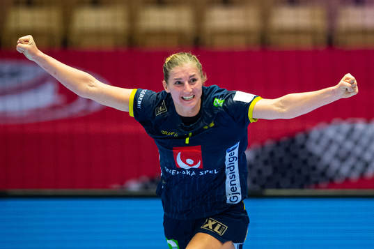 Linn Blohm of Sweden celebrates
