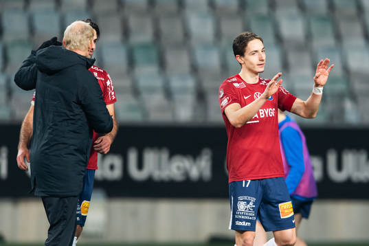 Örgrytes Lukas Browning Lagerfeldt jublar