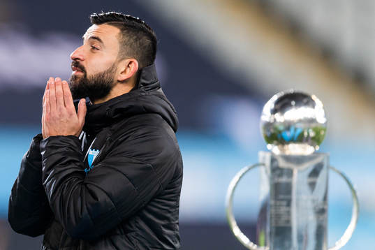 Malmö FFs Behrang Safari hyllas
