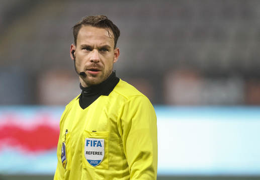 Domare Kristoffer Karlsson