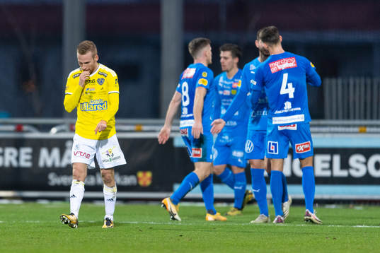 Falkenbergs Tobias Englund deppar