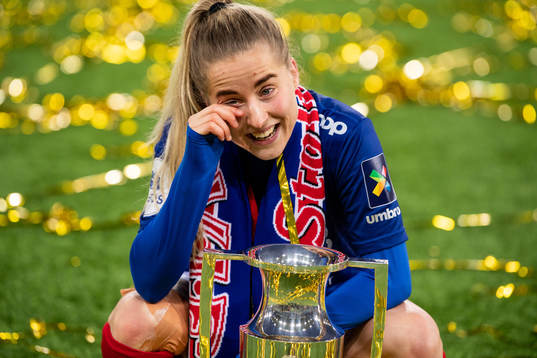 Sigrid Heien Hansen of Vålerenga celebrates