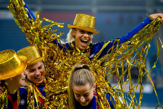 Celin Bizet Ildhusøy of Vålerenga celebrates