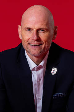 Ståle Solbakken poses for a portrait