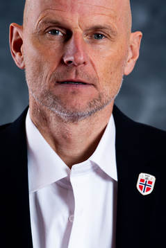 Ståle Solbakken poses for a portrait