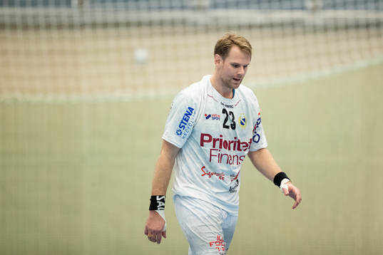 Redbergslids Oskar Ysander deppar