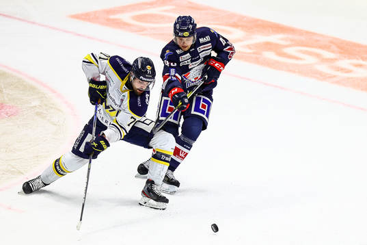 s Linus Fröberg och Linköpings Simon Lundmark
