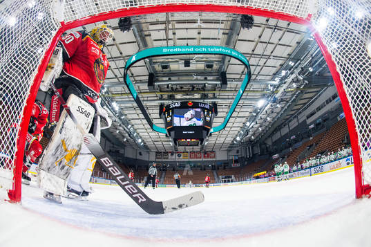 Luleås målvakt David Rautio deppar