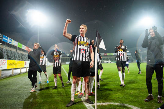 Landskronas Viktor Wihlstrand jublar