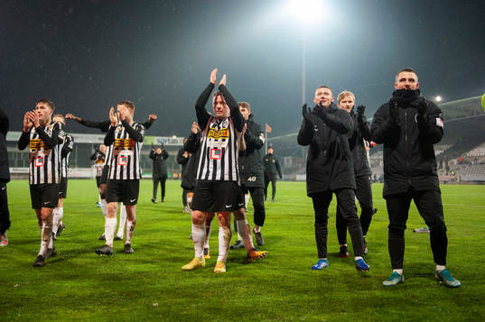 Landskronas spelare jublar