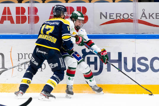 s Emil Johansson och Frölundas Ludwig Persson