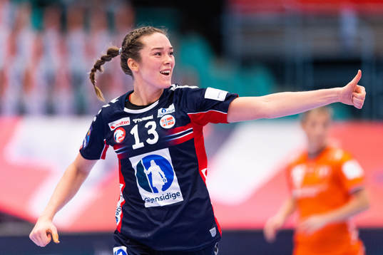 Kari Brattset Dale of Norway celebrates