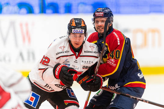 Örebros Robert Leino och Djurgårdens Jacob Josefson