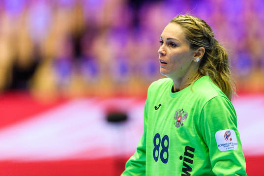 Goakeeper Viktoriia Kalinina of Russia