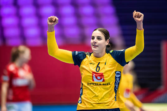 Carin Strömberg of Sweden celebrates