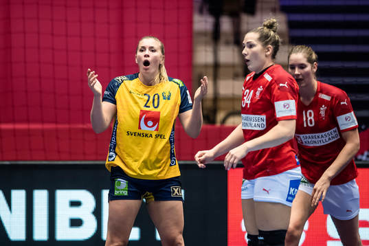 Isabelle Gullden of Sweden reacts