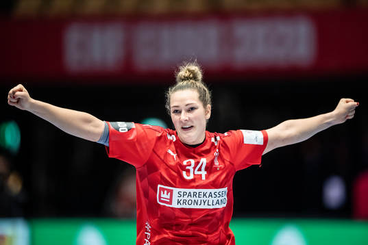 Rikke Iversen of Denmark celebrates