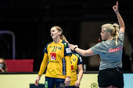 Emma Lindqvist of Sweden looks dejected