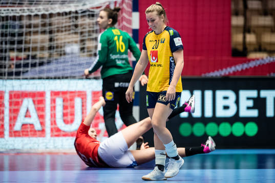 Isabelle Gullden of Sweden looks dejected