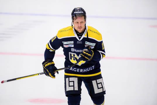 s Simon Önerud deppar