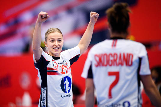 Stine Bredal Oftedal and Stine Ruscetta Skogrand of Norway
