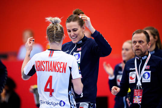 Veronica Egebakken Kristiansen and Emilie Hegh Arntzen of