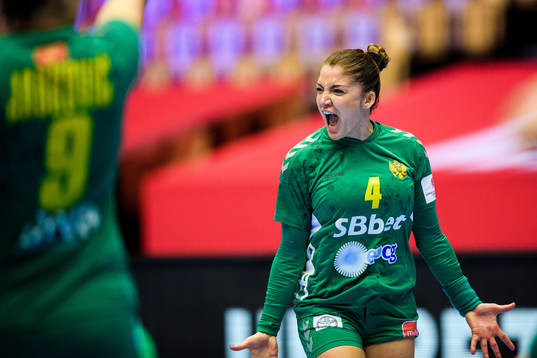 Jovanka Radicevic of Montenegro celebrates