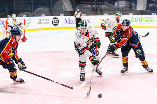 Frölundas Max Friberg och Djurgårdens William Eklund