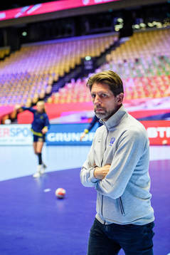 Tomas Axner, head coach of Sweden