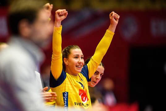 Anna Lagerquist of Sweden celebrates