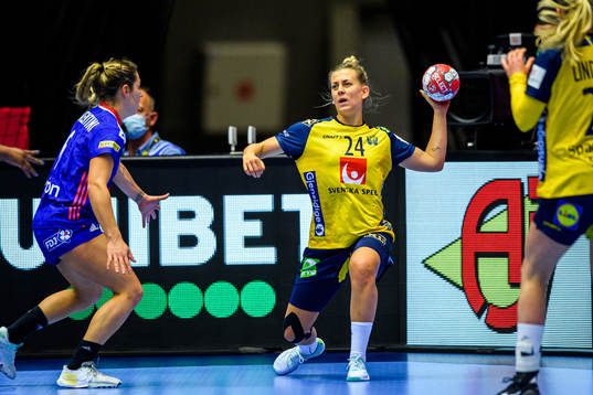 Nathalie Hagman of Sweden