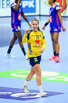 Anna Lagerquist of Sweden celebrates