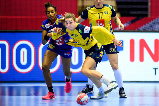 Estelle Nze Minko of France and Anna Lagerquist of Sweden