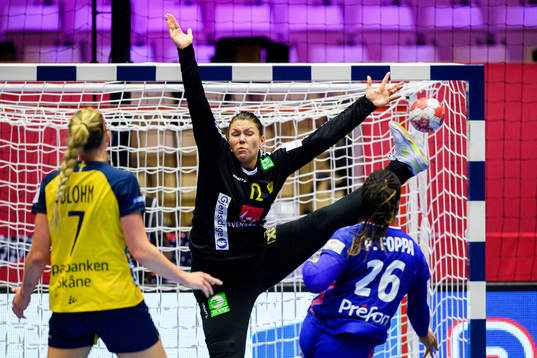 Goalkeeper Filippa Idehn of Sweden