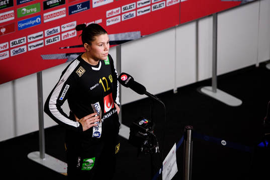 Goalkeeper Filippa Idehn of Sweden