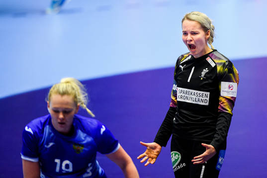 Goalkeeper Sandra Toft of Denmark celebrates