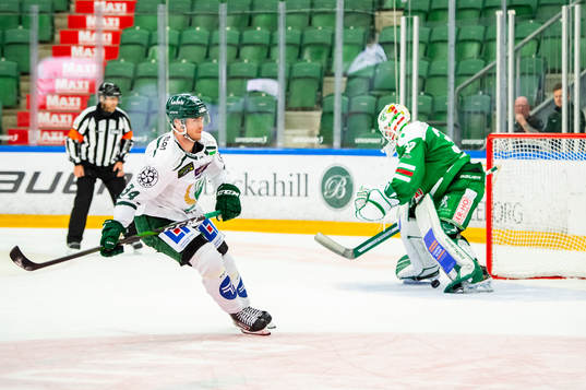 Färjestads Michael Lindqvist sätter