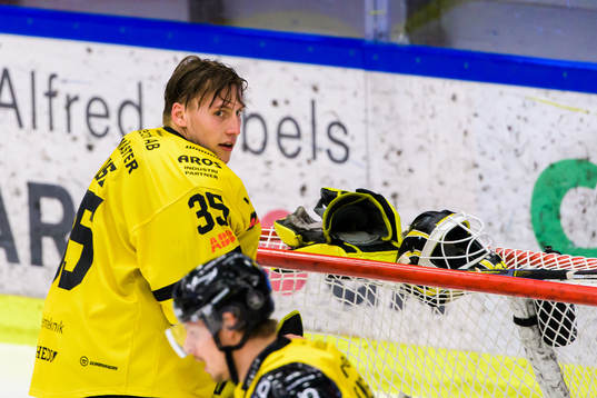 Västerås målvakt Emil Kruse
