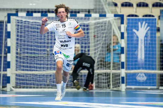 Varbergs Anton Jönsson jublar