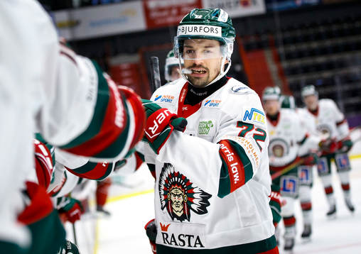 Frölundas Patrik Carlsson jublar
