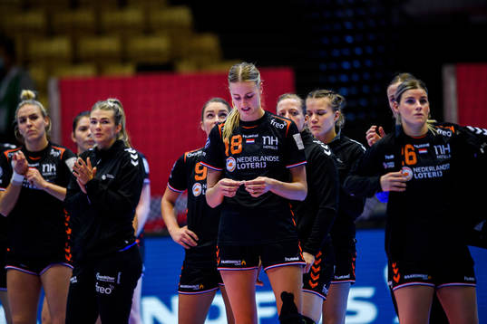 Lois Abbingh of Netherlands  looks dejected