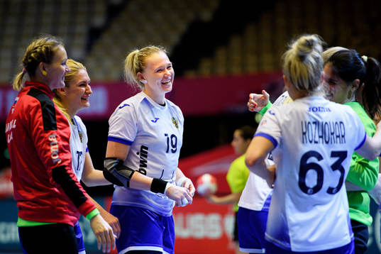 Kseniia Makeeva of Russia celebrates