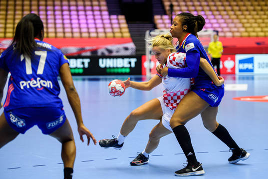 Dora Krsnik of Croatia