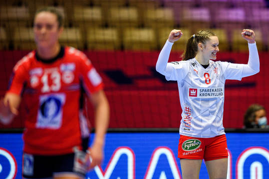 Anne Mette Hansen of Denmark celebrates