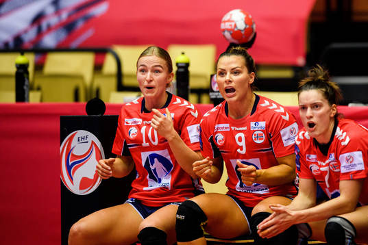 Stine Bredal Oftedal , Nora Mørk and Stine Ruscetta