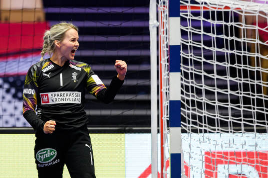 Goalkeeper Sandra Toft of Denmark celebrates