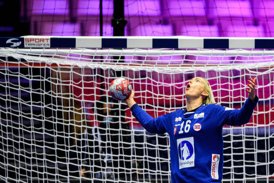 Goalkeeper Lunde Katrine of Norway reacts