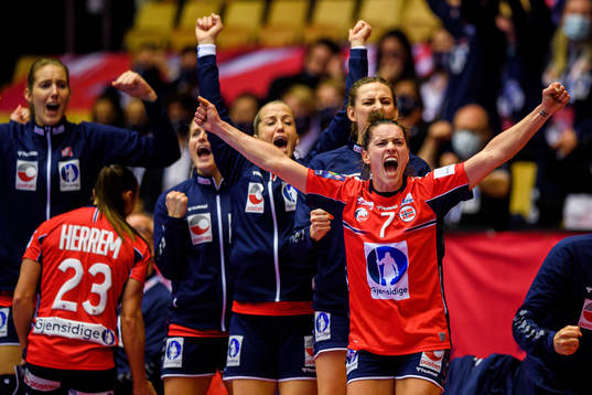 Stine Ruscetta Skogrand of Norway celebrates